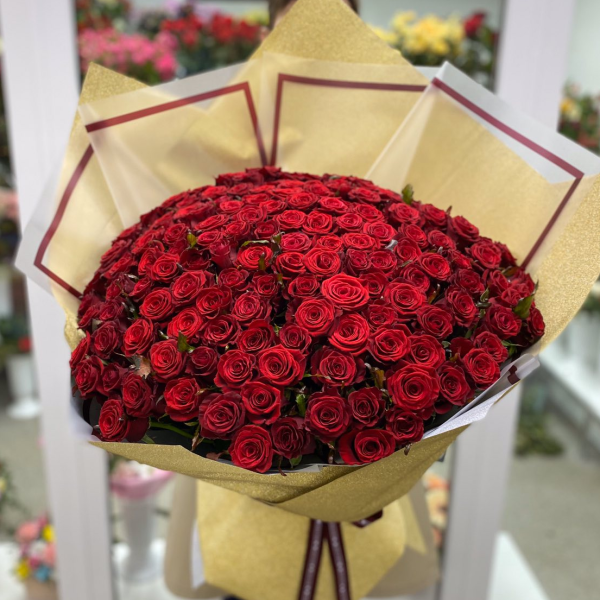 Букет з троянд "Для тебе" 151 шт