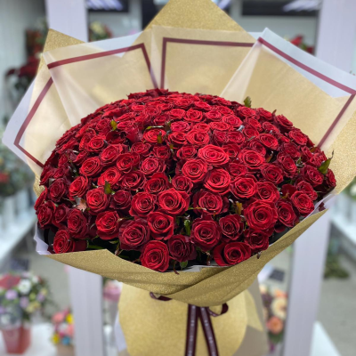 Букет з троянд "Для тебе" 151 шт