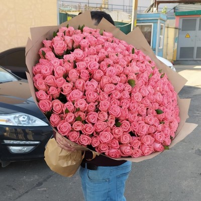 Букет із 201 троянди Анна Карінія 100 см