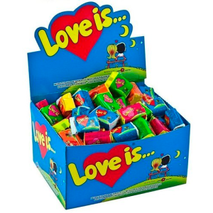 Коробка жвачек "Love is"